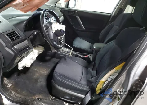 2015 Subaru Forester 2.5I Premium z USA, uszkodzony, nr VIN JF2SJADC1FH487589